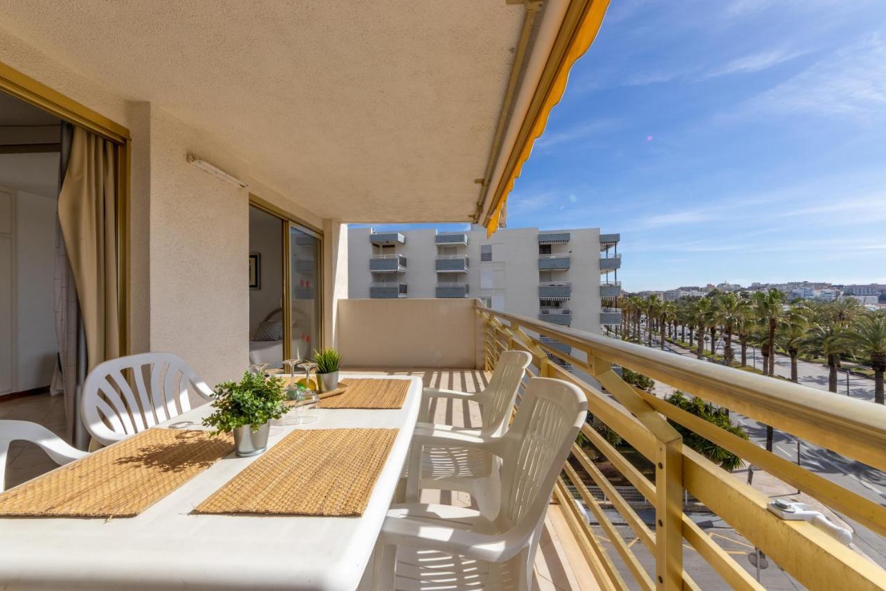 Novelty 2 Habitaciones Vista Al Mar Salou Exterior photo
