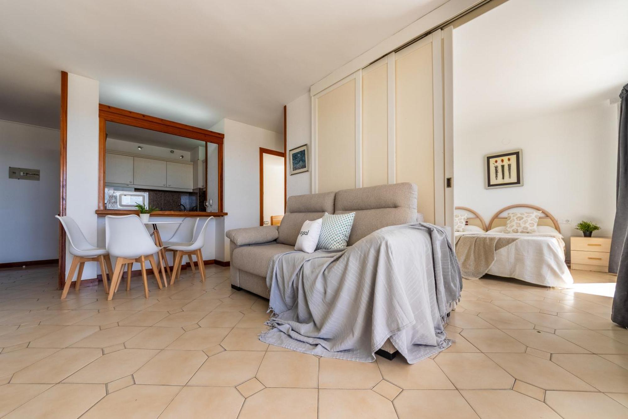 Novelty 2 Habitaciones Vista Al Mar Salou Exterior photo